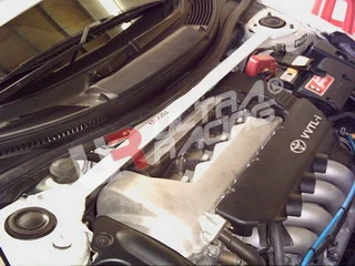 Rozpórka przednia (Front Upper Strut Bar)RHD Ultra Racing Toyota Celica T-Sport 00+