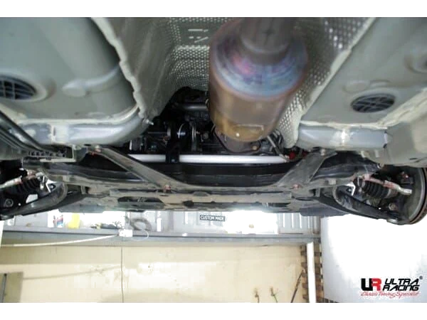 Stabilizator zawieszenia przedni 23mm Ultra Racing for Proton Inspira 1.8/2.0 2WD 10-15