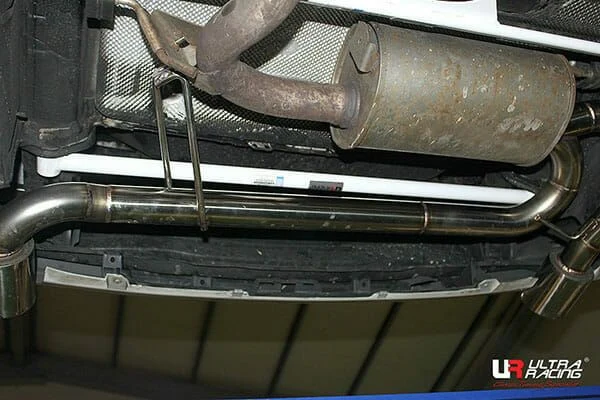 Rozpórka tylna (Rear Torsion Bar) Ultra Racing BMW 4 GT F36 13-15