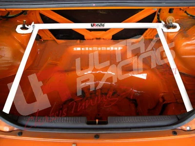 Rozpórka bagażnika (Rear Trunk Brace) Ultra Racing Mitsubishi EVO 4/5/6