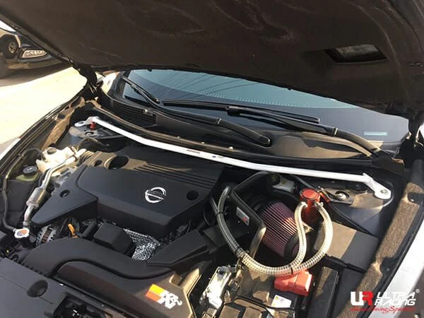 Rozpórka przednia (Front Upper Strut Bar)(3737) Ultra Racing Nissan Altima/Teana (L33) 2.0 2WD 12-18
