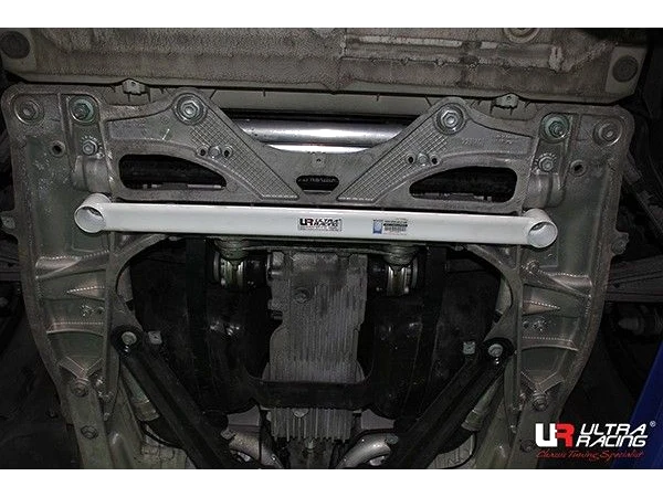 Rozpórka przednia dolna (Front Lower Brace) Ultra Racing Porsche Cayman 981 14+