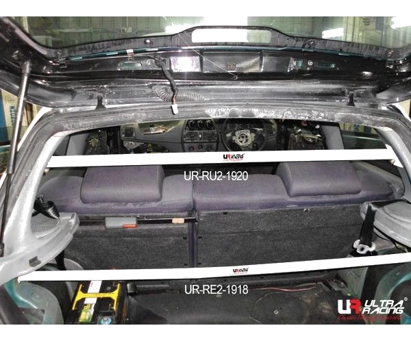 Rozpórka tylna górna (Rear Upper Strut Bar) Ultra Racing Fiat Bravo 1.8 95-01