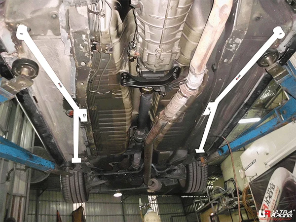 Rozpórka tylna (Rear Torsion Bar) (3178P) Ultra Racing Nissan Skyline (ENR33 GTS4) 2.5T 2WD 93-98