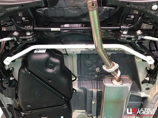 Rozpórka tylna dolna (Rear Lower Bar) (4160) Ultra Racing Proton X70 1.8T 2WD CKD 20+