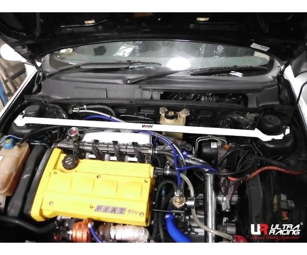 Rozpórka przednia (Front Upper Strut Bar)Ultra Racing Fiat Bravo 1.8 95-01
