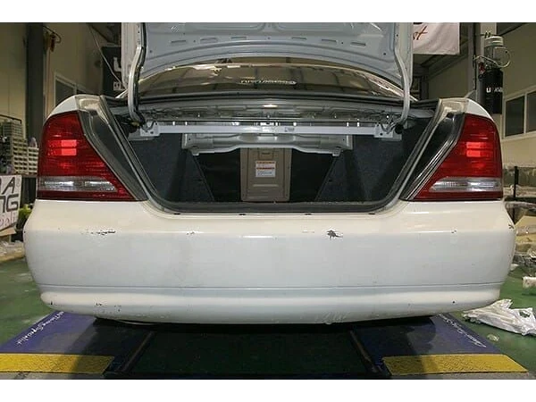 Rozpórka tylna górna (Rear Upper Strut Bar) (3060) Ultra Racing Daewoo Magnus (V200) 2.0 2WD 00-06
