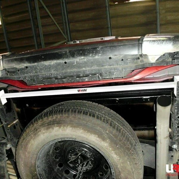 Rozpórka tylna (Rear Torsion Bar) (3362) Ultra Racing Toyota Hilux Revo (AN120) 2.4D/2.8D 2WD/4WD 15+