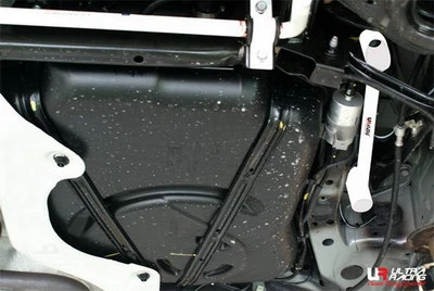 Rozpórka tylna boczna (Rear Side Bars) 1312 Ultra Racing for Mazda 3 BL/ 3 MPS 09+