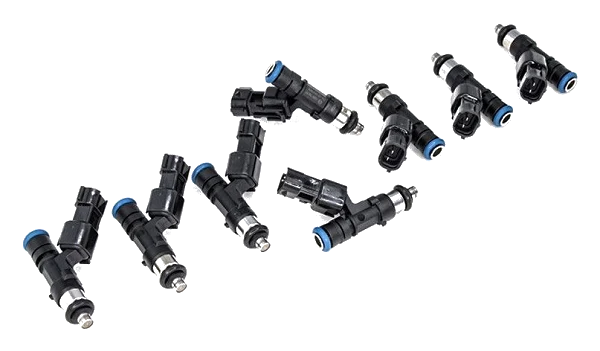 Zestaw wtryskiwaczy DeatschWerks 750cc Audi S4/RS6/S6/S8 4.2L V8 2001-09 Nissan Titan 5.6L 2004-15
