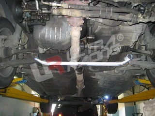 Rozpórka przednia dolna (Front Lower Tiebar) Ultra Racing Toyota Starlet EP70/72