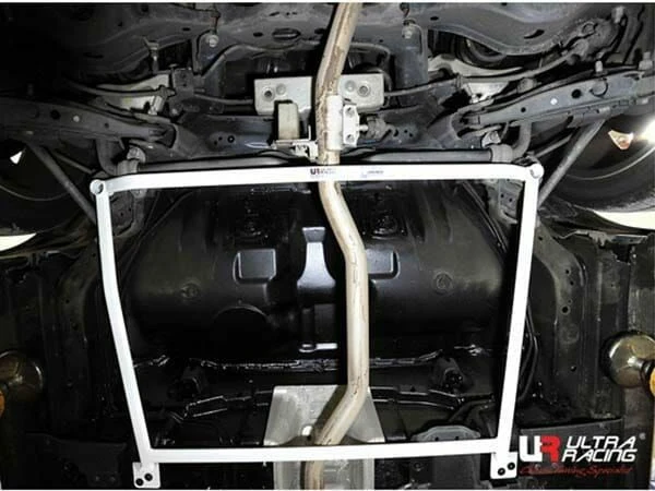 Rozpórka tylna dolna (Rear Lower Bar) (2247) Ultra Racing Renault Samsung SM5 (L43) 1.6T/2.0/2.5 09+
