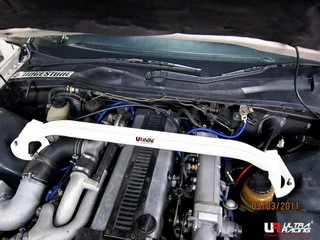 Rozpórka przednia (Front Upper Strut Bar)Ultra Racing Toyota Chaser 92-00 X90/100