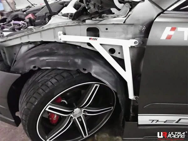 Rozpórka przedniego kielicha (Fender Brackets) (539P) Ultra Racing Toyota Camry (XV40) 2.4 2WD 07-11 LHD/RHD