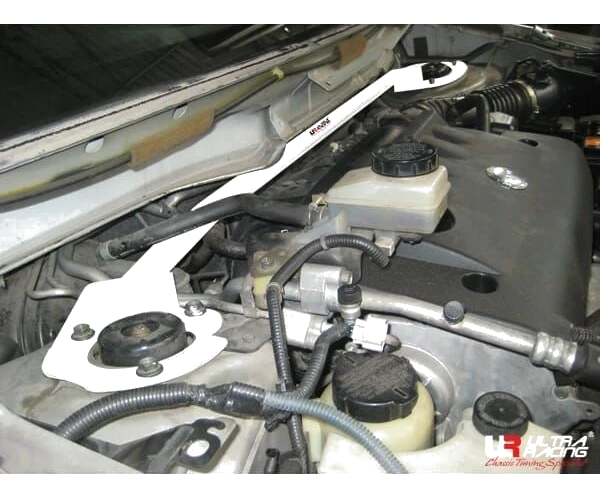 Rozpórka przednia (Front Upper Strut Bar)(1031) Ultra Racing Nissan Presage (U31) 2.5 2WD 03-09