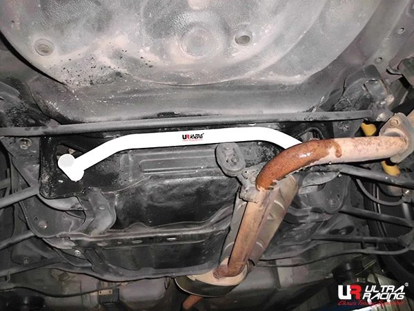 Rozpórka tylna dolna (Rear Lower Bar) 2553 Ultra Racing Honda Accord 98-01 2D