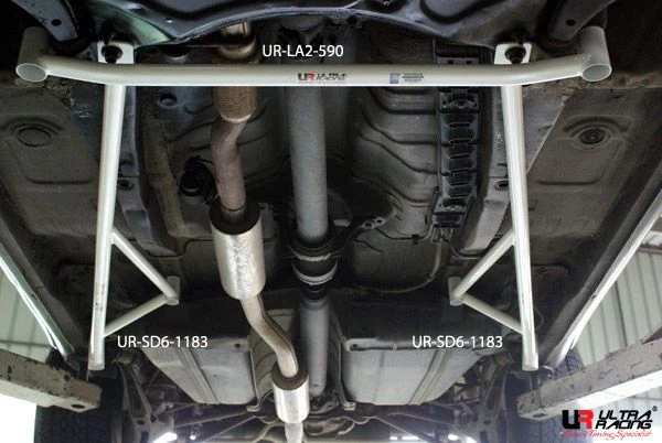 Rozpórka podłogi (Floor Bars) Ultra Racing Toyota RAV4 95-00 (4D)