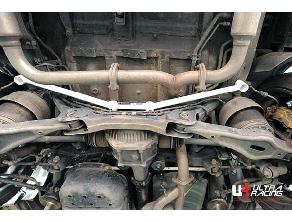 Rozpórka tylna dolna (Rear Lower Bar) (2197) Ultra Racing Kia Mohave (HM) 3.0D/4.6 4WD 08+