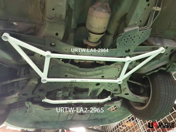 Rozpórka przednia (Front Upper Strut Bar)(2964) Ultra Racing Ford I-Max 2.0 07-11/Mazda 5 2.0 10-18 2WD