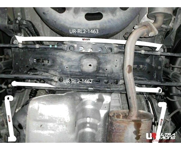 Rozpórka tylna dolna (Rear Lower Bar) (1462) Ultra Racing Toyota Highlander (XU40) 2.7 2WD 08-13