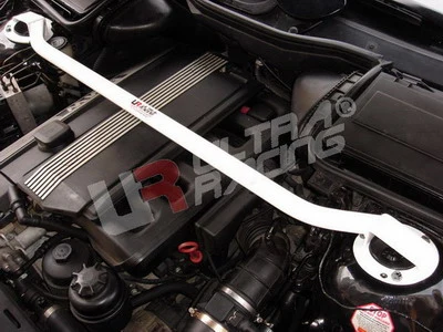Rozpórka przednia (Front Upper Strut Bar)Ultra Racing BMW 5-Series E39