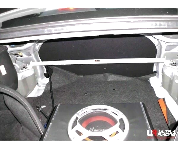 Rozpórka tylna górna (Rear Upper Strut Bar) (1807) Ultra Racing Roewe 350 1.5 2WD 10-15