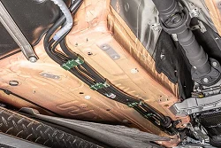 Zestaw uchwytów / mocowań przewodów paliwowych Supra MK5  Radium Engineering