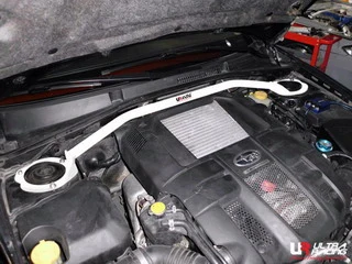 Rozpórka przednia (Front Upper Strut Bar)Ultra Racing Subaru Legacy B4 03-09