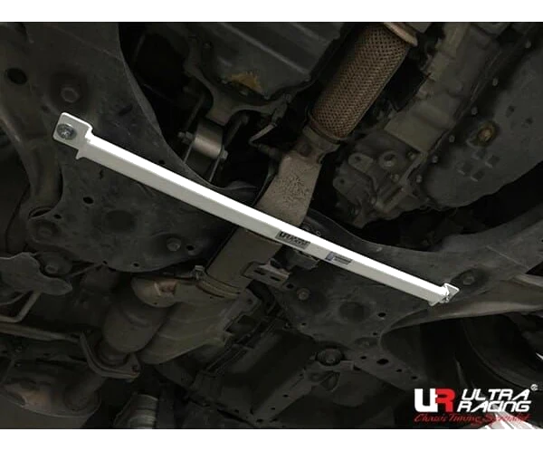 Rozpórka przednia dolna (Front Lower Tiebar) (3161) Ultra Racing Nissan Elgrand (E52) 3.5 V6 2WD 10+