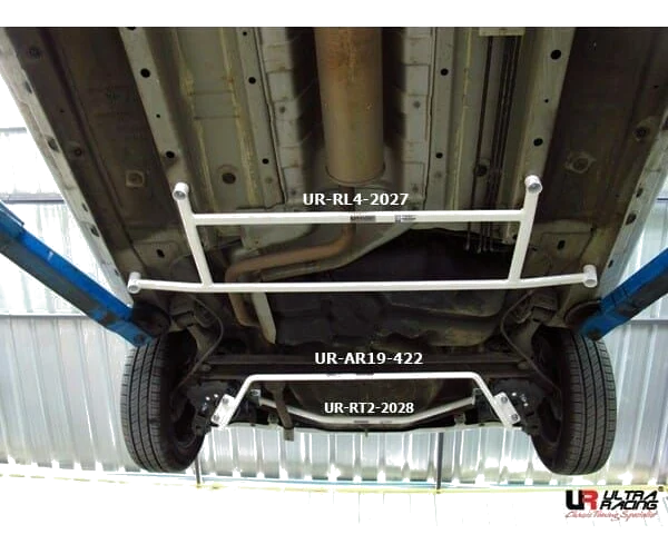 Rozpórka tylna dolna (Rear Lower Brace) Ultra Racing Mitsubishi SpaceStar/Mirage 12+