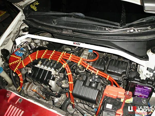 Rozpórka przednia (Front Upper Strut Bar)(3534) Ultra Racing Honda City (GM2) 1.5 2WD CNG 08-14