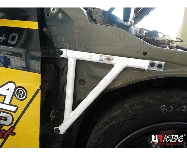 Rozpórka przedniego kielicha (Fender Brackets) 2205 Ultra Racing Chevrolet Cruze 08+
