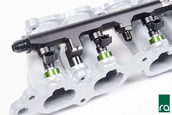 Listwa paliwowa konwersja górnego montażu Toyota 2JZ-GTE Radium Engineering