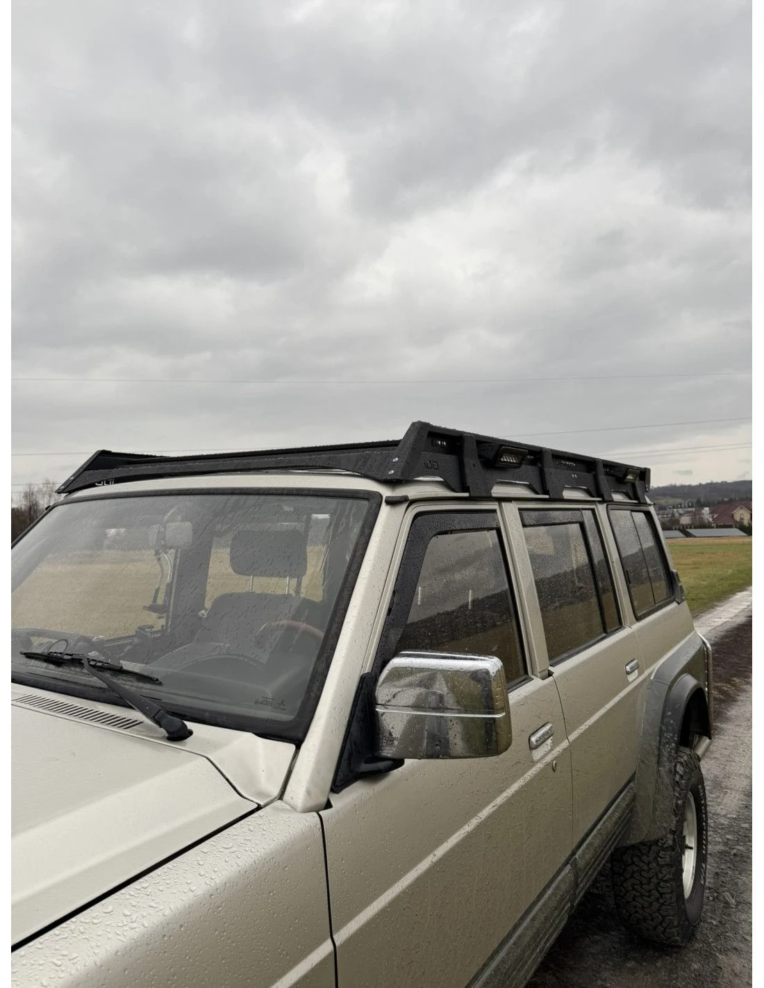 Aluminiowy bagażnik dachowy z oświetleniem wstecznym typ long IOD Performance for Nissan Patrol Y60 LWB