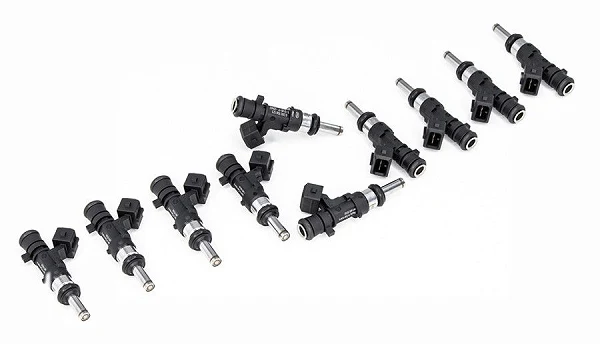 Zestaw wtryskiwaczy DeatschWerks 600cc BMW E60/E63/E64 S85 2005-10