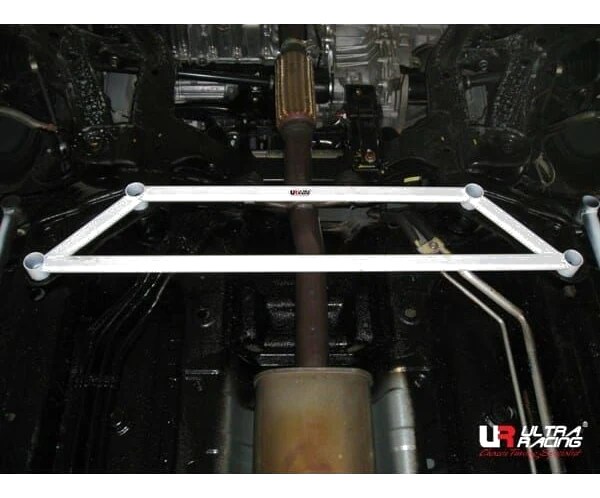 Rozpórka przednia dolna (Front Lower Brace) (843) Ultra Racing Proton Exora 1.6 2WD NA 09-14