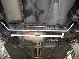 Rozpórka tylna dolna (Rear Lower Tiebar) 1014 Ultra Racing VW Golf 2/3