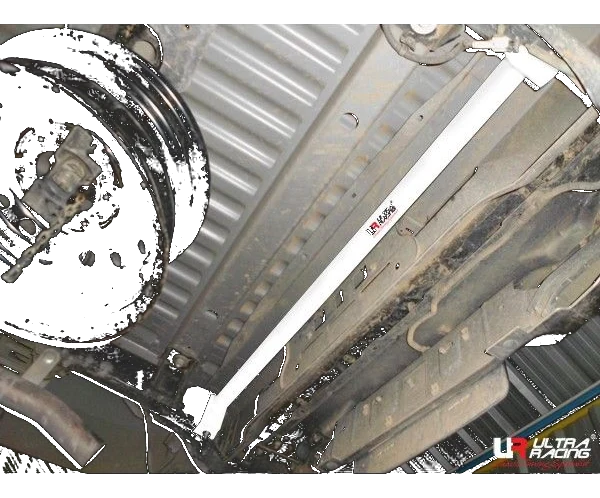 Rozpórka tylna (Rear Torsion Bar) 2038 Ultra Racing Isuzu D-Max 2.5D 11+