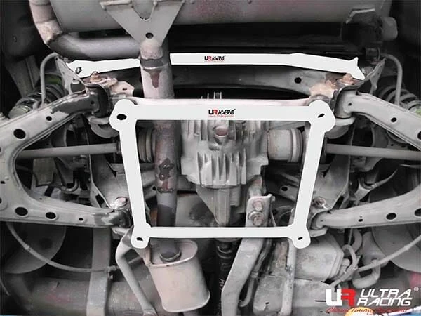 Rozpórka tylna dolna (Rear Lower Bar) (3709) Ultra Racing Mazda MX-5 (NB) 1.8 2WD 98-05