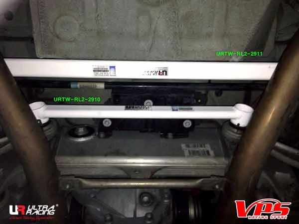 Rozpórka tylna dolna (Rear Lower Bar) (2910) Ultra Racing BMW 7 F01 (740i) (incl F02 LWB) 3.0T 08-15 2WD