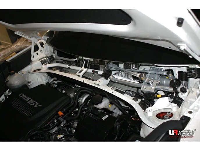 Rozpórka przednia (Front Strut Bar) Ultra Racing Kia Sportage 10+