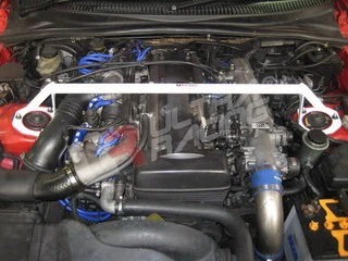 Rozpórka przednia (Front Upper Strut Bar)Ultra Racing Toyota Supra MKIV 2JZ 93-98