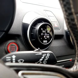Ramka nawiewu z miejscem na wyświetlacz 52mm CANchecked Audi A1 / S1 2014-2018