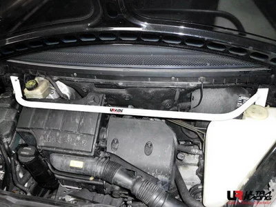Rozpórka przednia (Front Upper Strut Bar)Ultra Racing Mercedes A-Class 97-05 A160 1.6