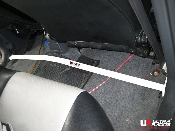 Rozpórka wewnętrzna (Room Bar) Ultra Racing Toyota RAV4 95-00