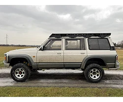 Aluminiowy bagażnik dachowy z oświetleniem wstecznym typ long IOD Performance for Nissan Patrol Y60 LWB