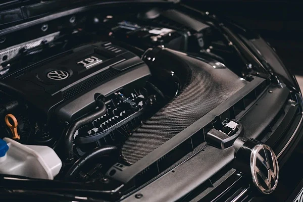 RTMG Performance Wlot bezpośredni zimnego powietrza Full Carbon Stage 1 VW Golf MK 7.5 - 2.0 TSI EA888 Gen 3