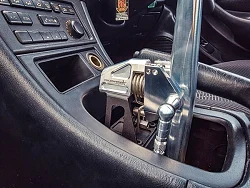 Coolerworx Short Shifter do Toyota Celica GT Four ST205 NSB czarne anodowane wykończenie z blokadą Bulb fioletowa
