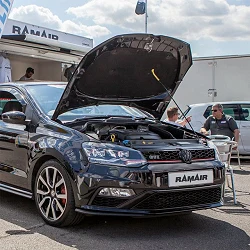 Dedykowany układ dolotowy Ramair JSK-122-BK-TI Seat Ibiza 1.8 TSI Cupra