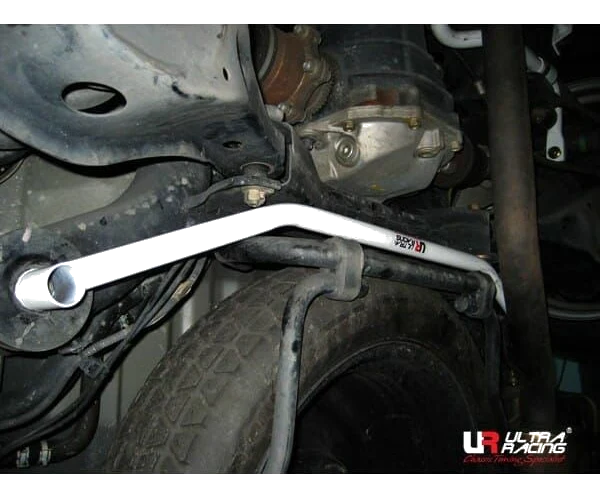 Rozpórka tylna dolna (Rear Lower Brace) Ultra Racing Nissan Elgrand
